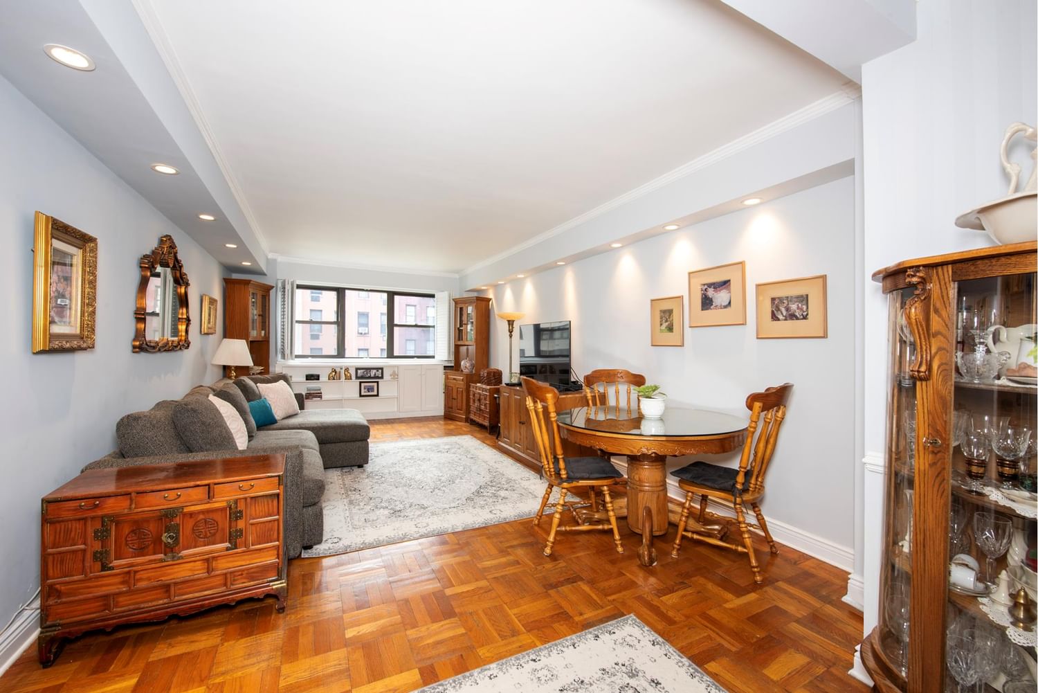 Real estate property located at 181 73RD #4B, NewYork, Lenox Hill, New York City, NY