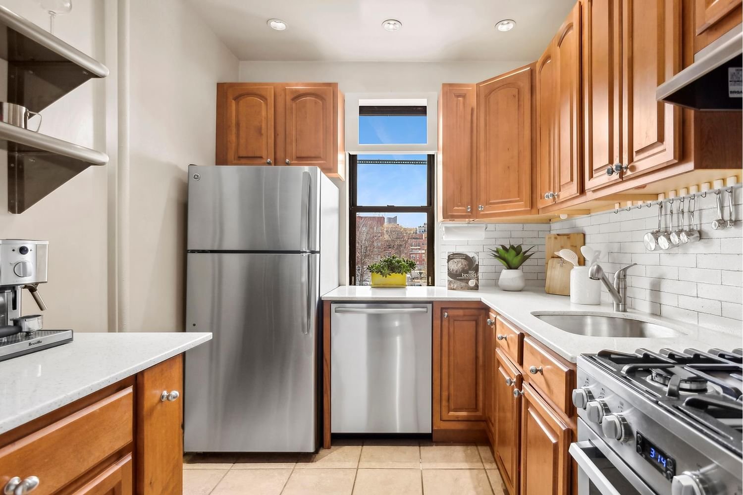 Real estate property located at 31-14 CRESCENT #7B, Queens, Astoria, New York City, NY