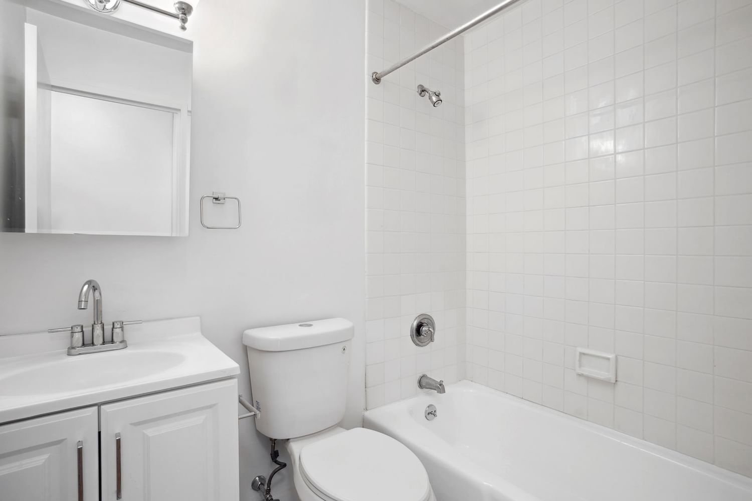 Real estate property located at 275 96TH #17A, NewYork, UWS, New York City, NY