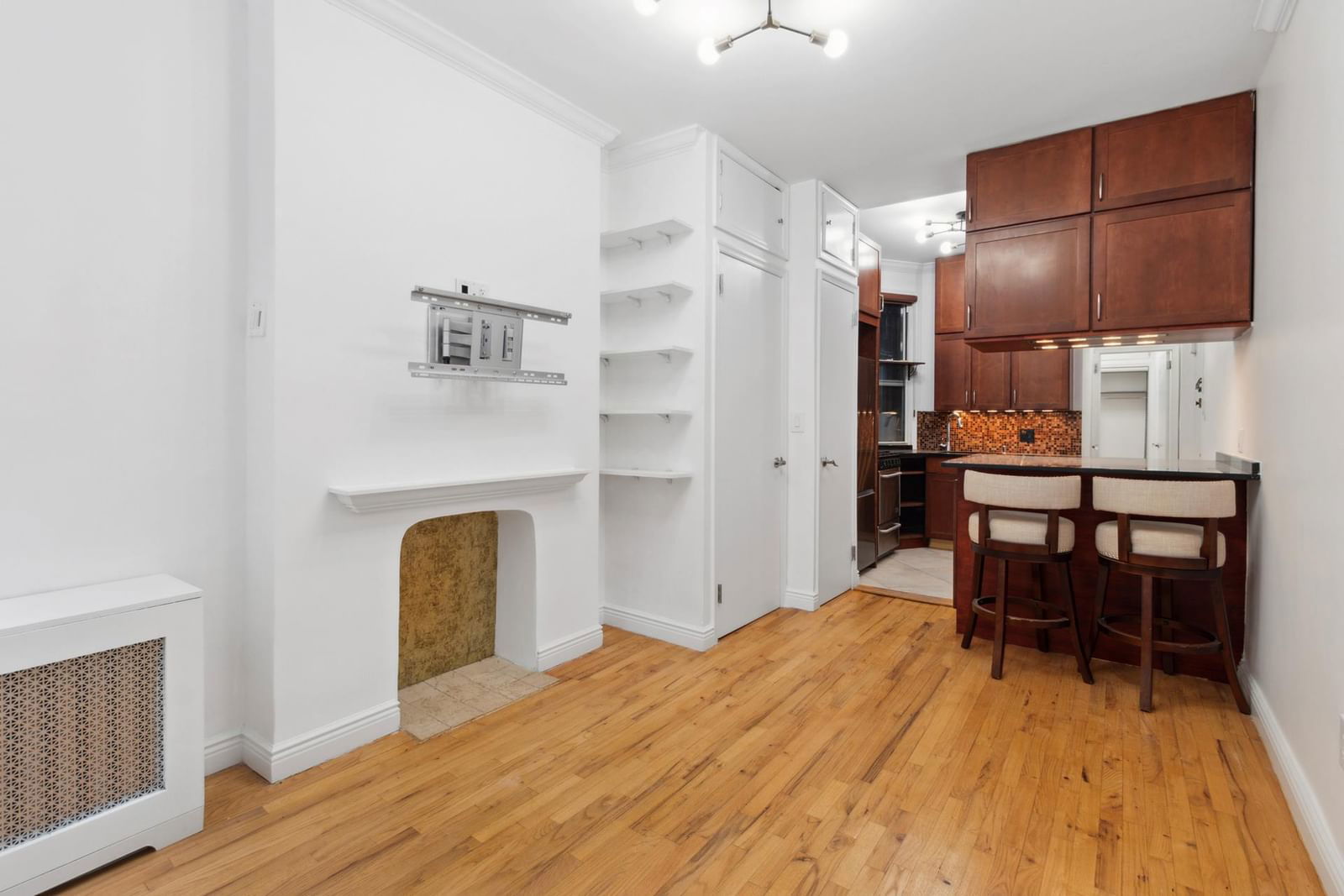 Real estate property located at 214 84TH #1D, NewYork, Yorkville, New York City, NY