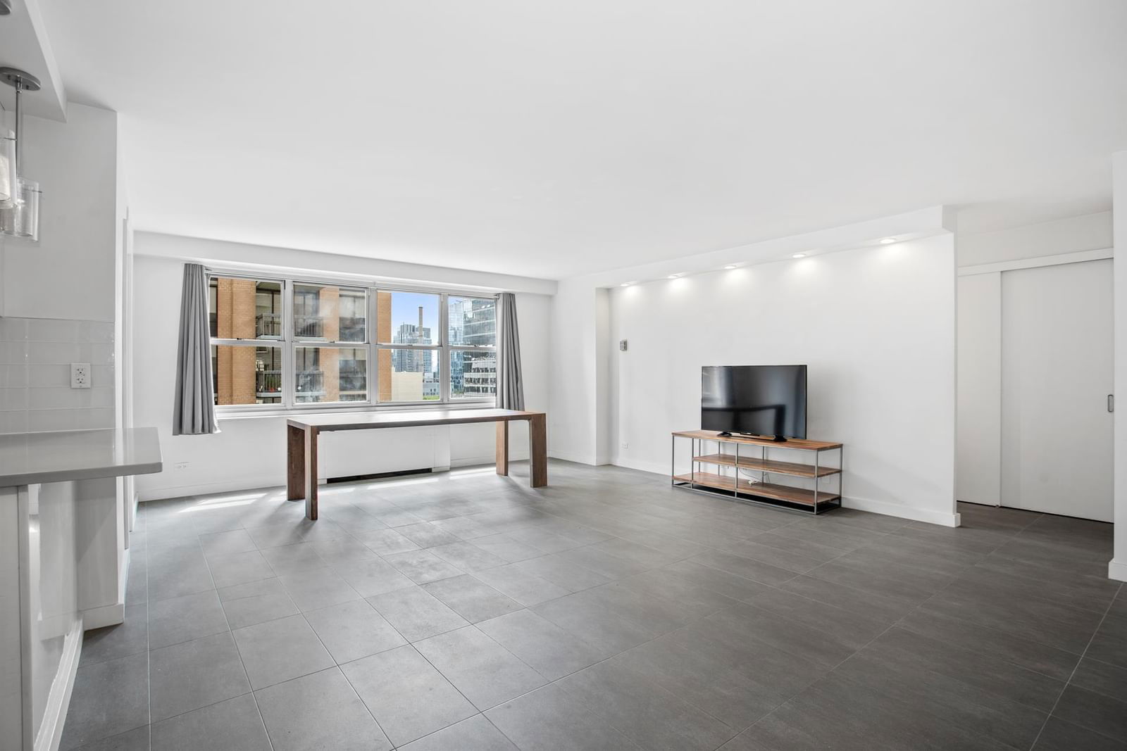 Real estate property located at 155 68TH #1404, NewYork, Lincoln Square, New York City, NY