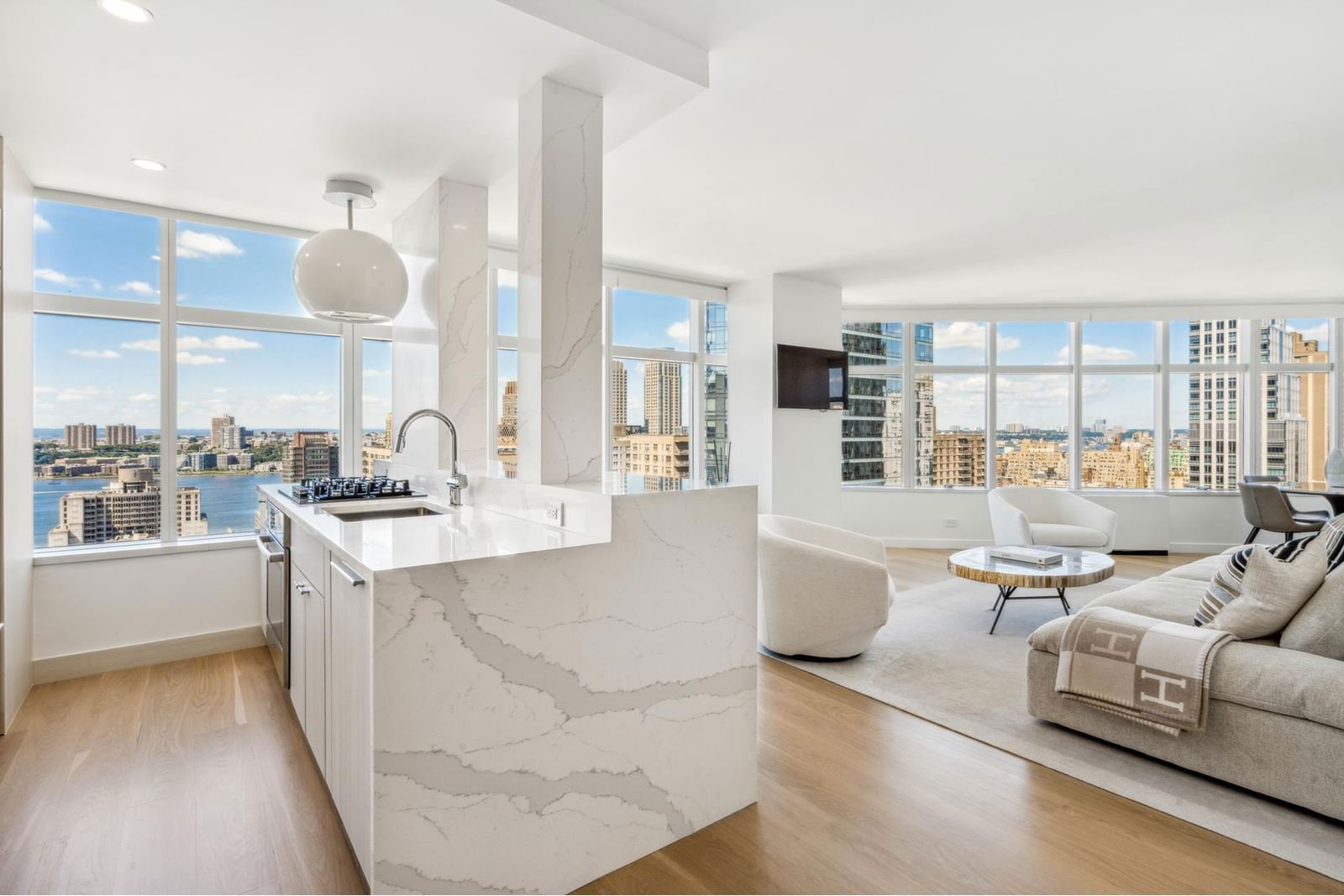 Real estate property located at 160 66TH #29B, NewYork, Lincoln Square, New York City, NY