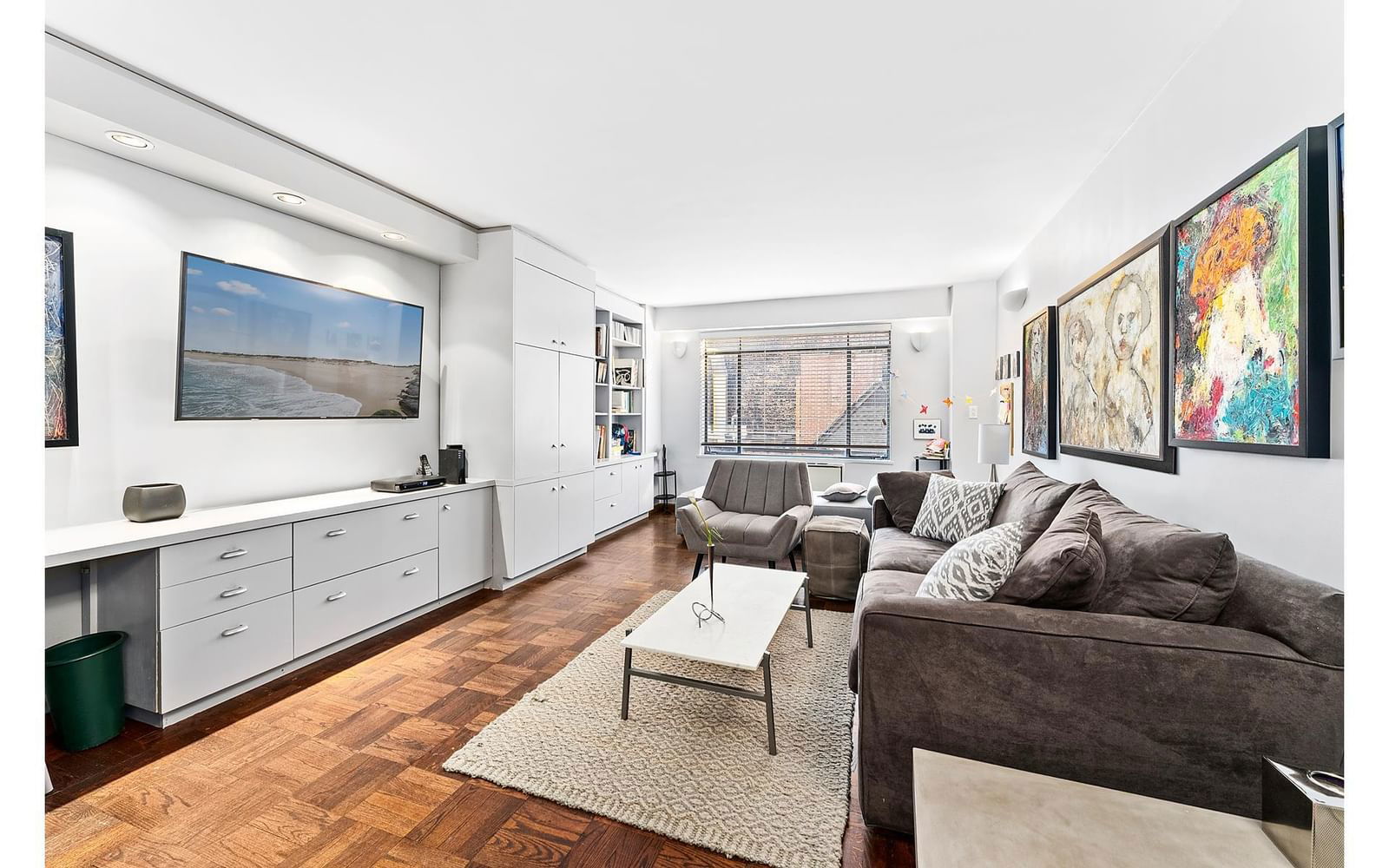 Real estate property located at 310 LEXINGTON #6D, NewYork, Murray Hill, New York City, NY