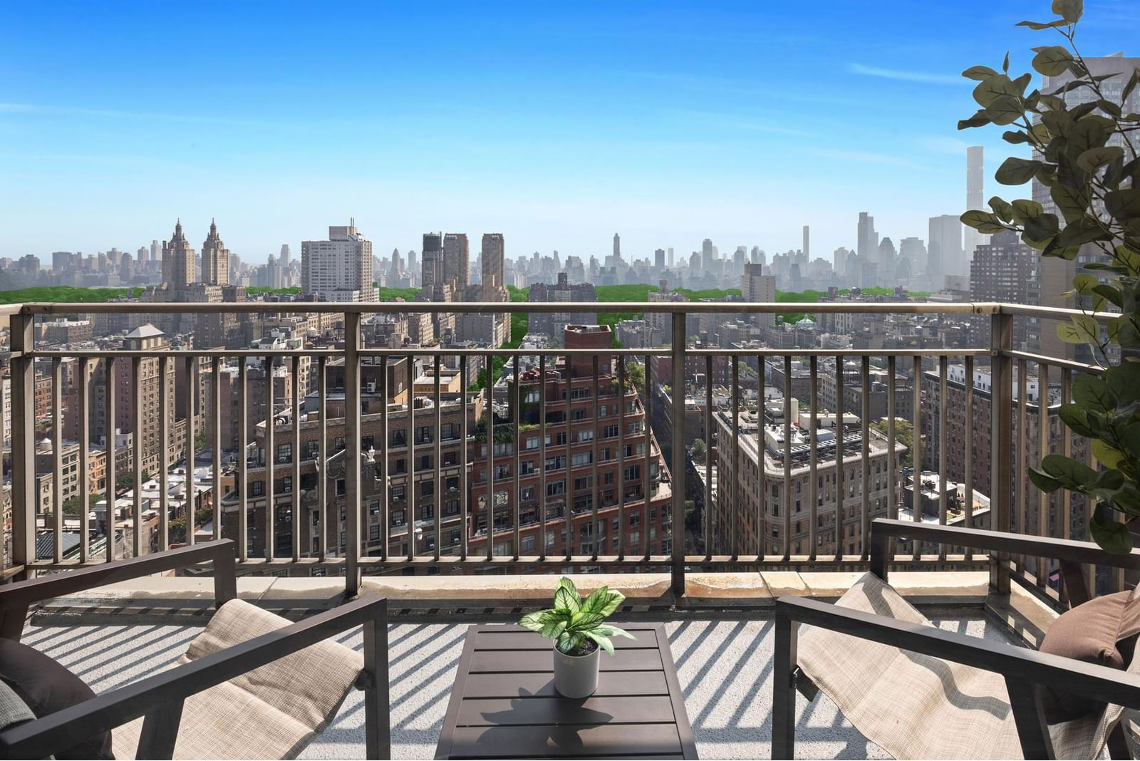 Real estate property located at 201 70TH #33H, NewYork, Lincoln Square, New York City, NY