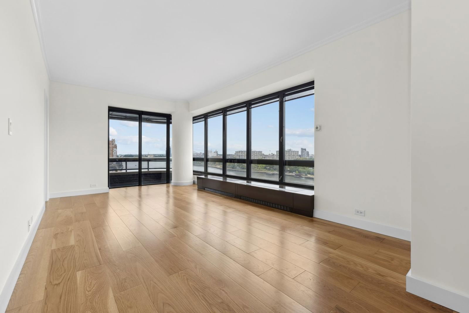 Real estate property located at 530 76TH #10G, NewYork, Lenox Hill, New York City, NY