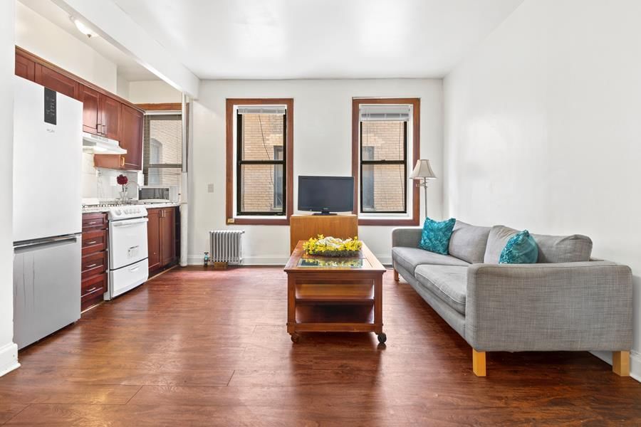 Real estate property located at 2440 AMSTERDAM #3B, NewYork, Fort George, New York City, NY