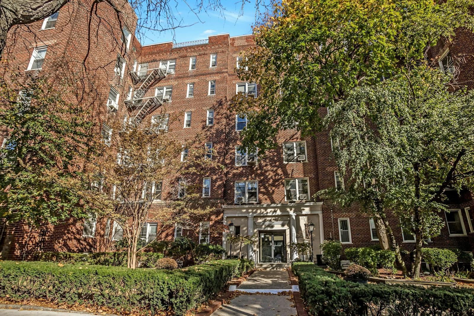 Real estate property located at 68-63 108TH #6D, Queens, Forest Hills, New York City, NY