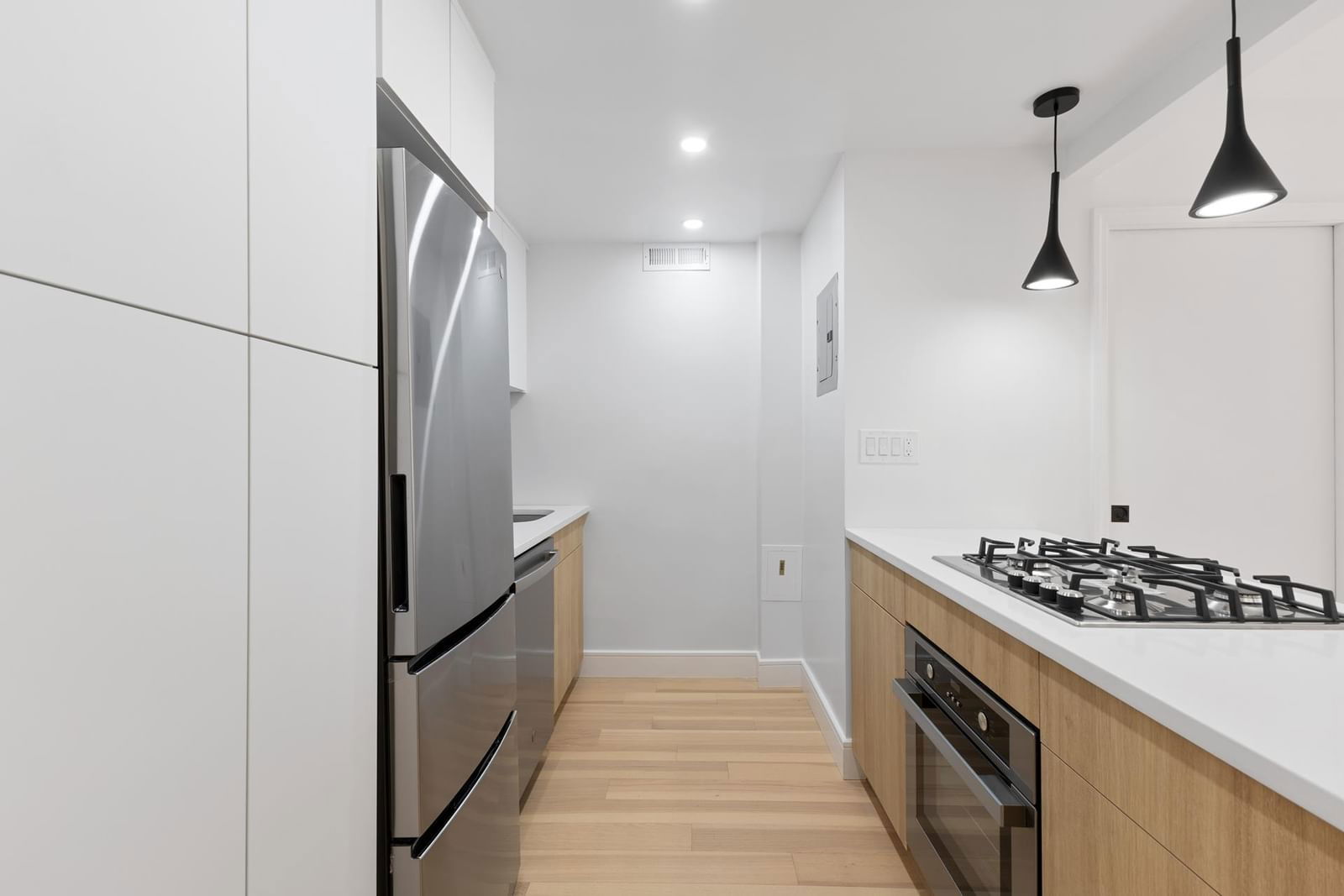 Real estate property located at 321 48TH #10F, NewYork, Turtle Bay, New York City, NY