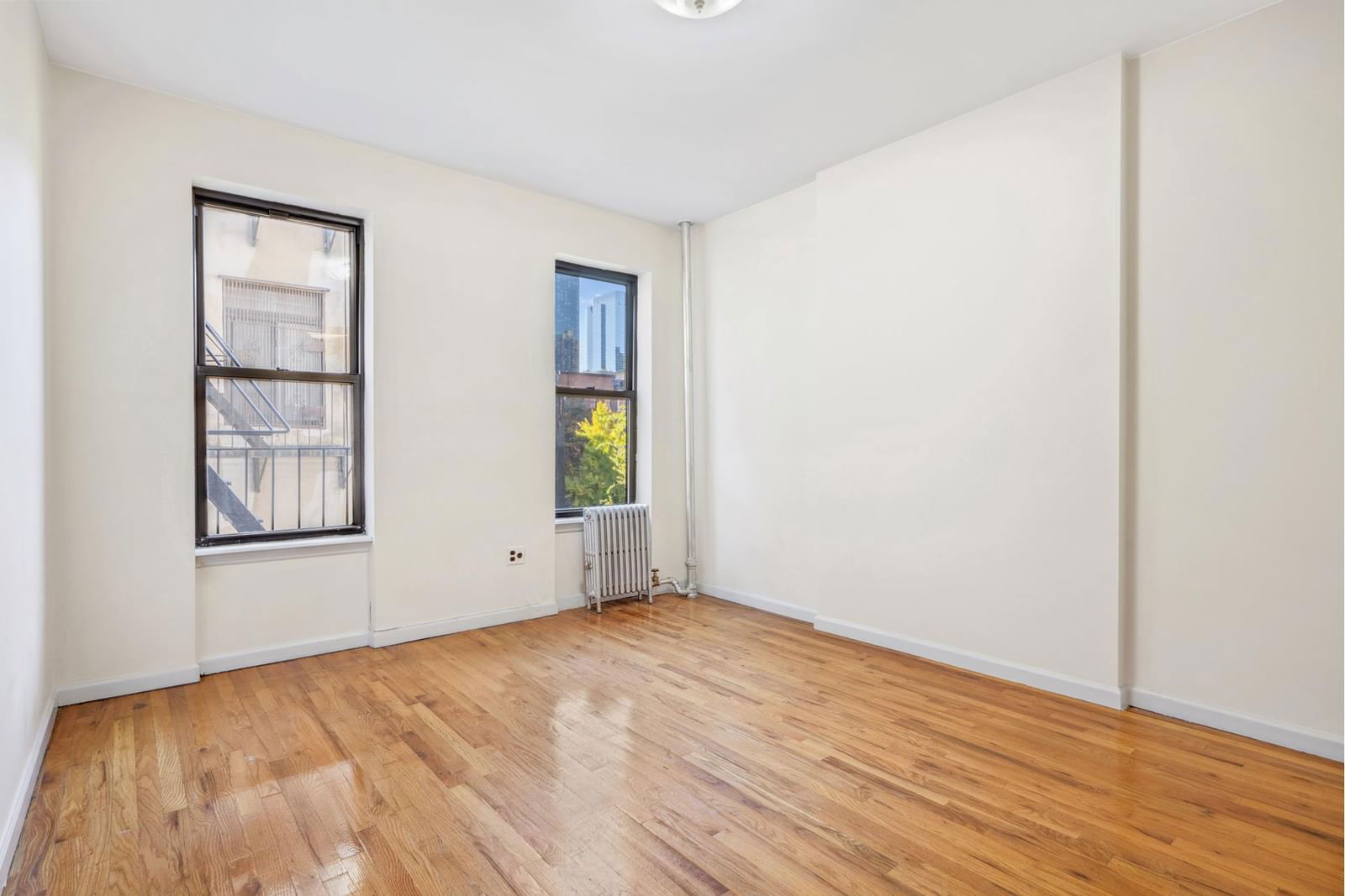 Real estate property located at 342 48TH #3RW, NewYork, Hells Kitchen, New York City, NY