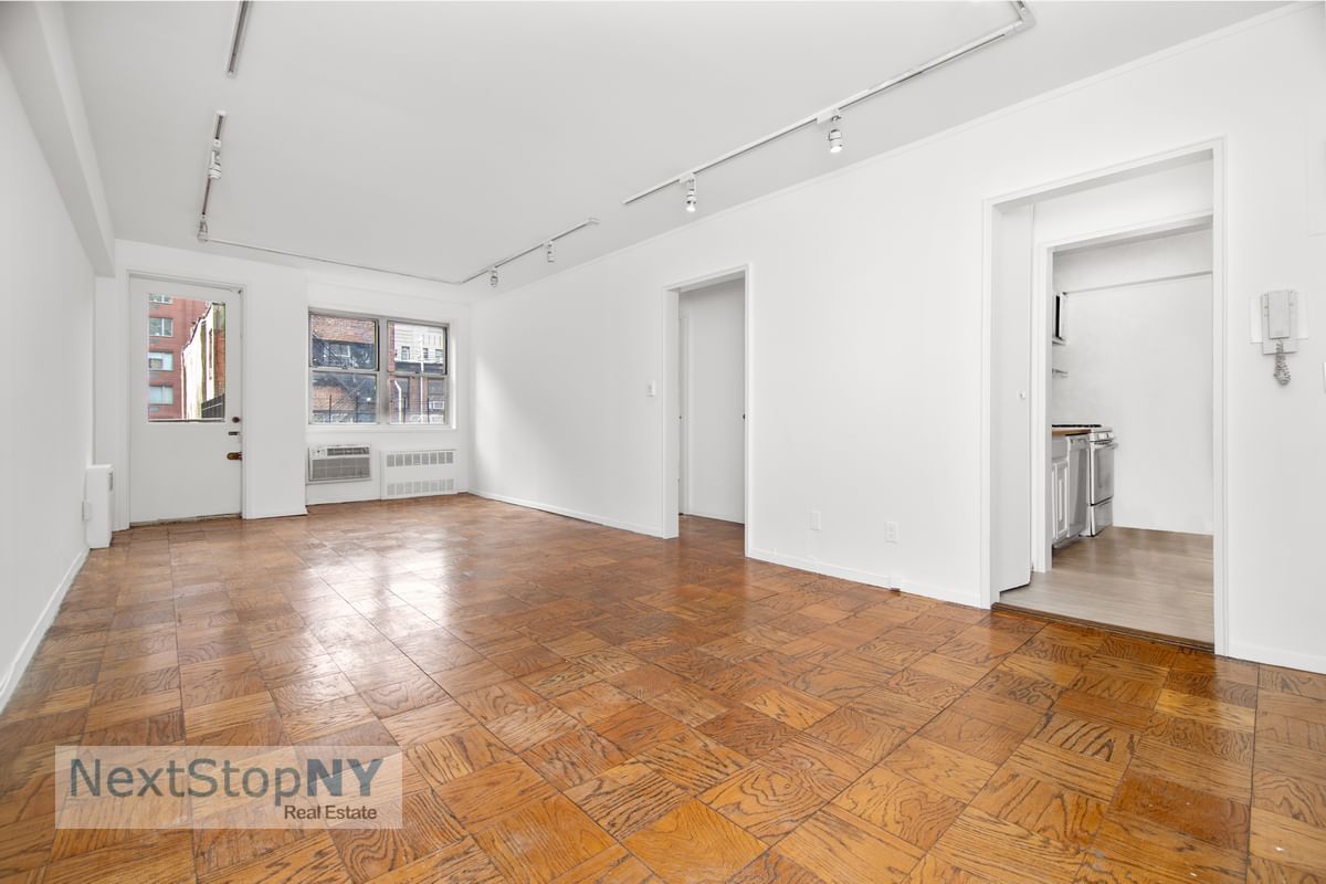 Real estate property located at 170 23RD #3D, NewYork, Chelsea, New York City, NY