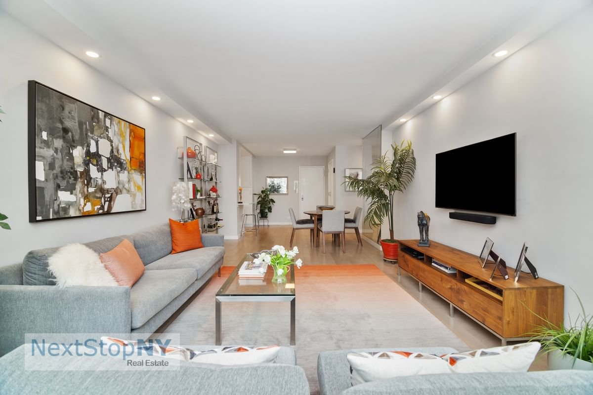 Real estate property located at 333 69TH #11A, NewYork, Lenox Hill, New York City, NY