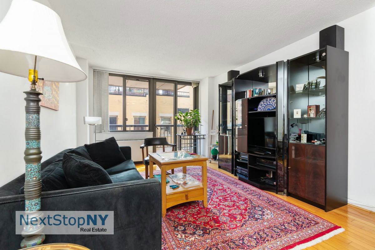 Real estate property located at 300 54TH #6C, NewYork, Sutton Place, New York City, NY