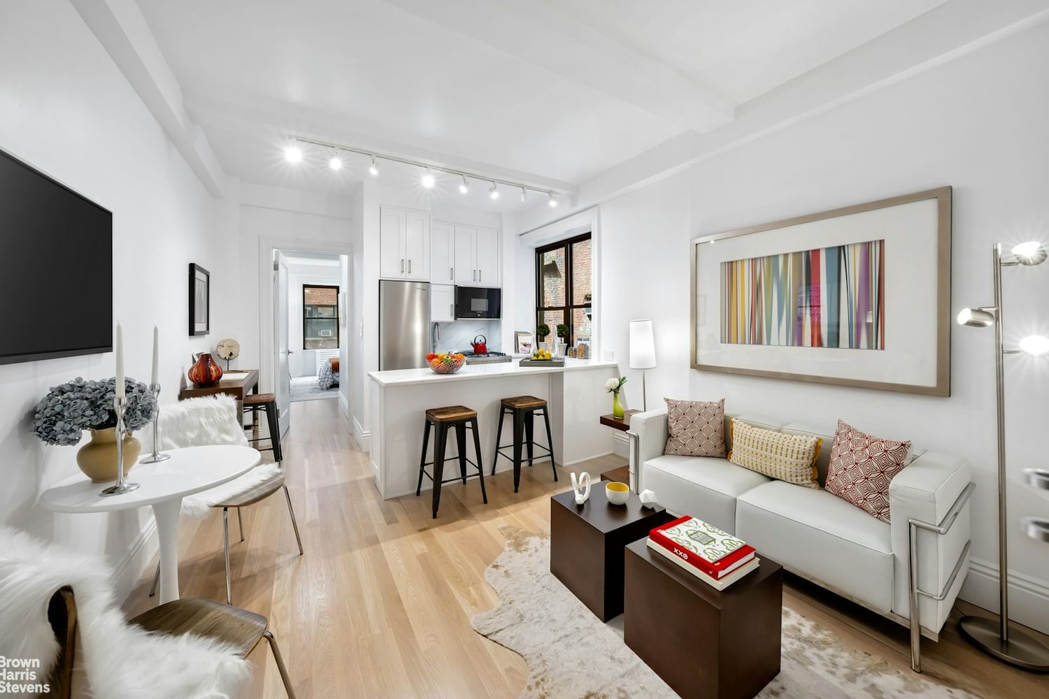 Real estate property located at 116 72ND #5E, NewYork, Lincoln Sq, New York City, NY