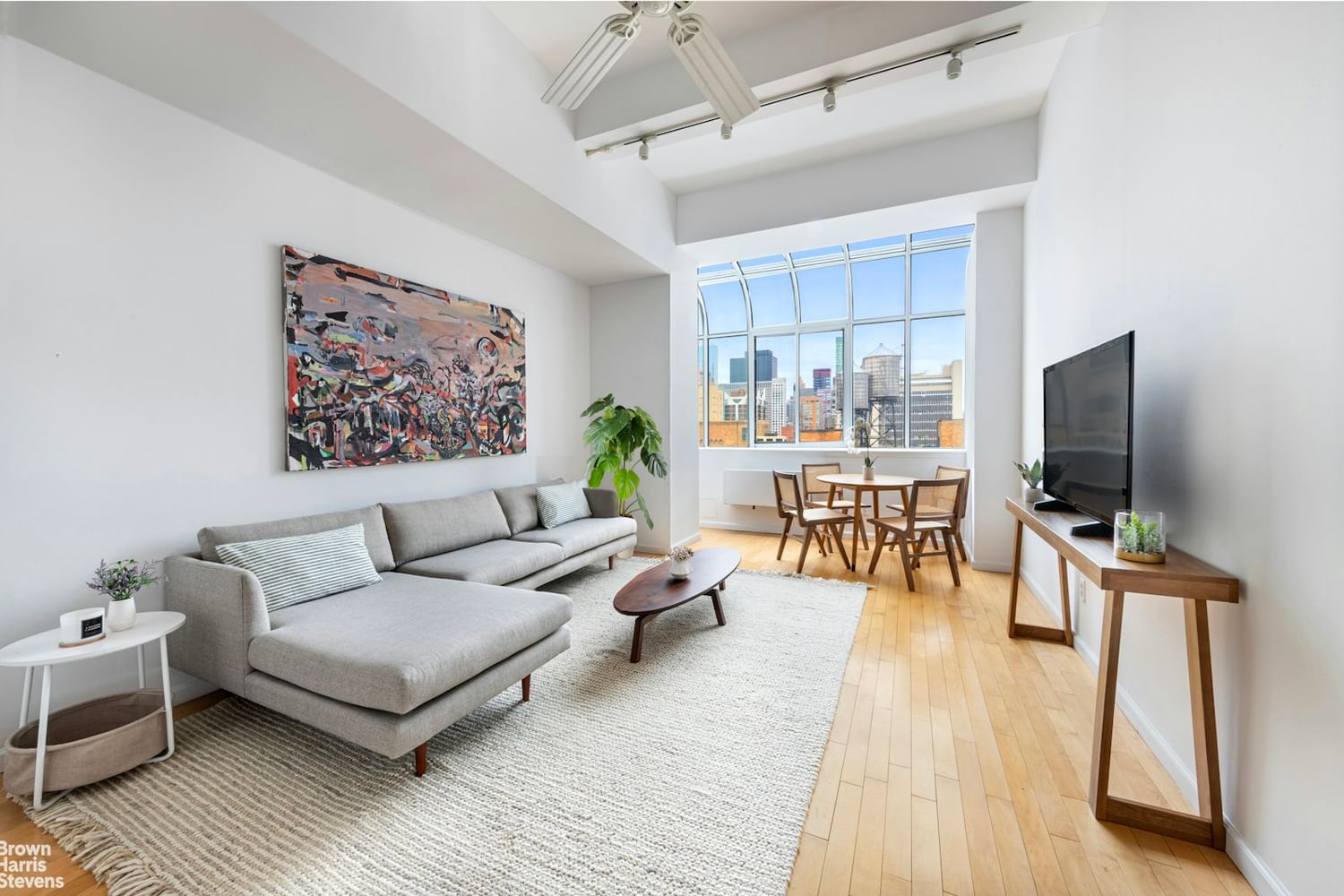 Real estate property located at 310 46TH #18F, NewYork, Turtle Bay, New York City, NY