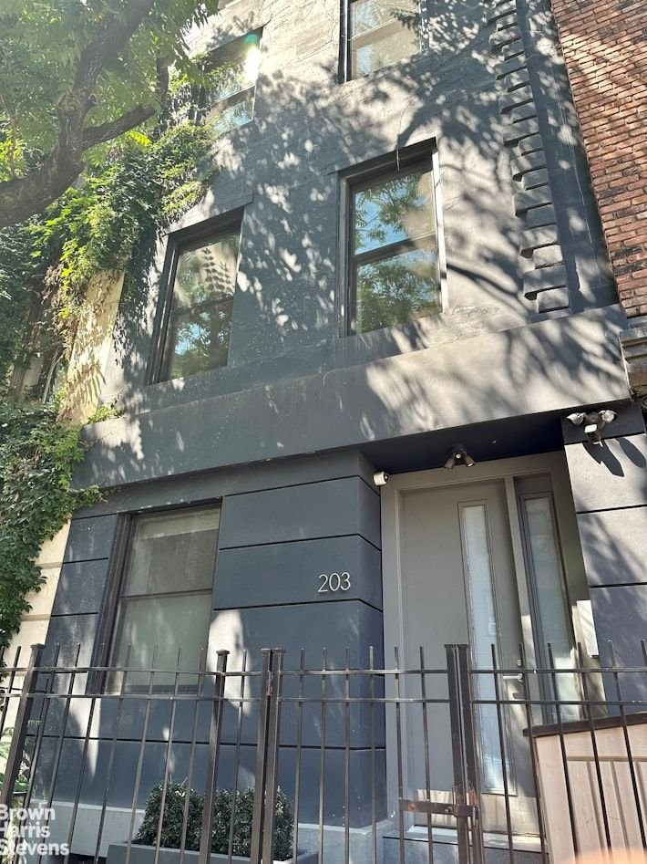 Real estate property located at 203 22ND, NewYork, Chelsea, New York City, NY