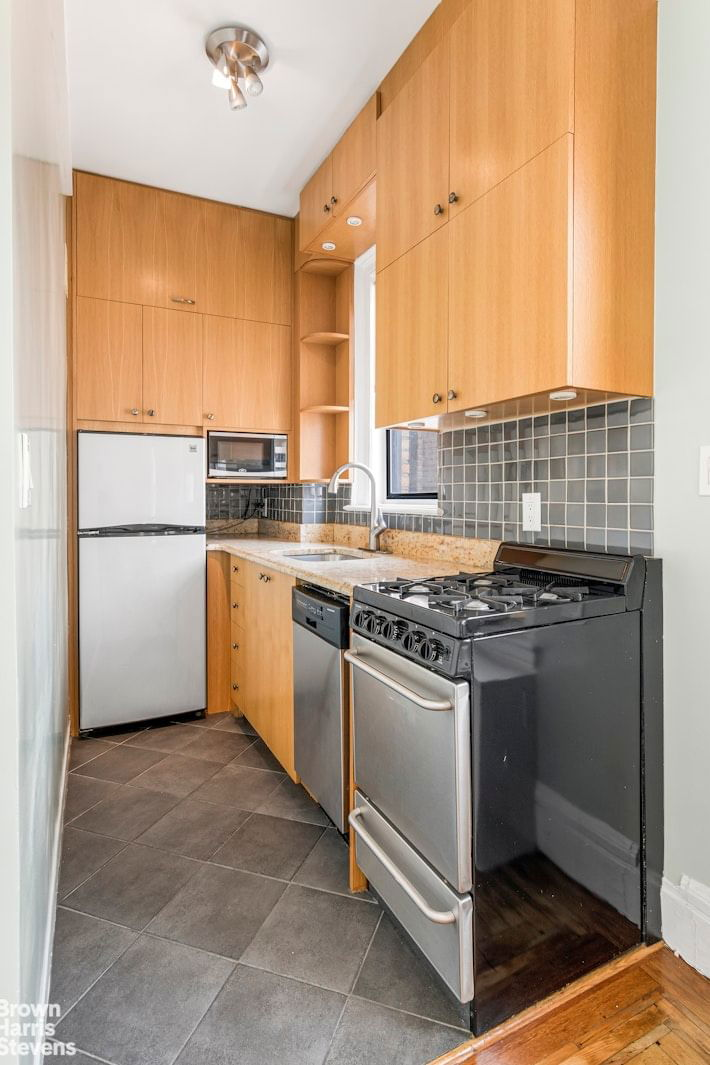 Real estate property located at 269 72ND #14C, NewYork, UWS, New York City, NY