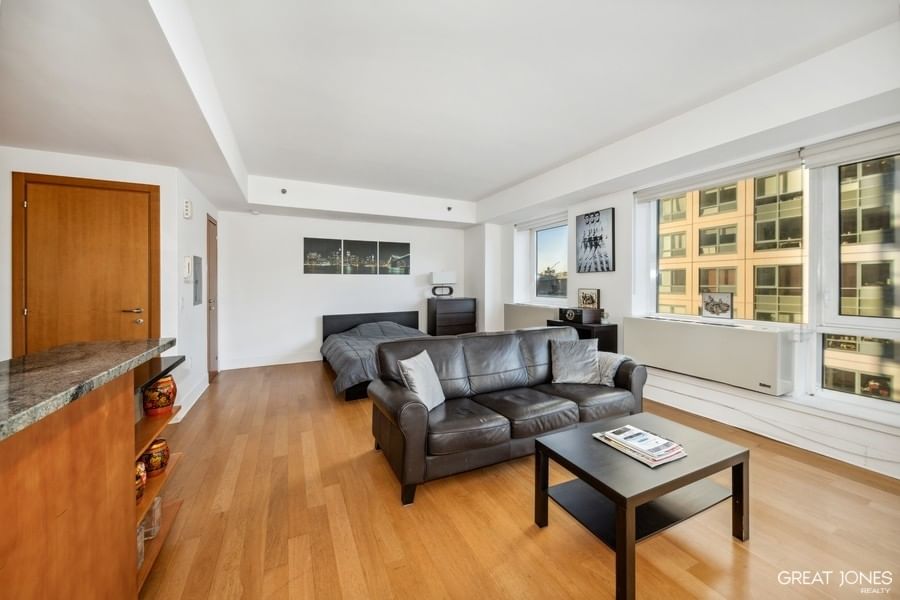 Real estate property located at 446 Kent #7C, Kings, New York City, NY