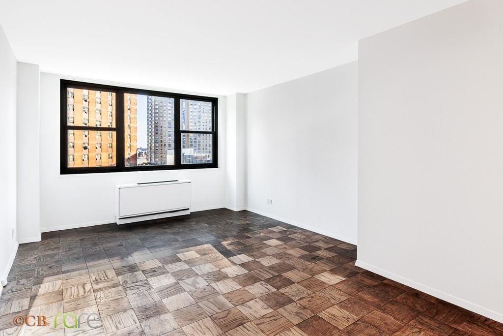 Real estate property located at 340 93RD #11F, NewYork, Yorkville, New York City, NY