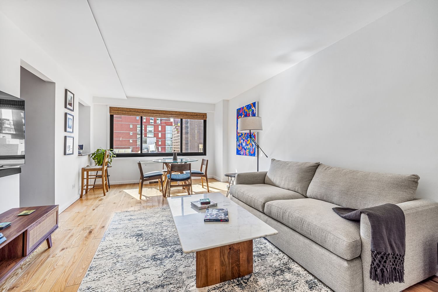 Real estate property located at 201 21ST #8DE, NewYork, Chelsea, New York City, NY