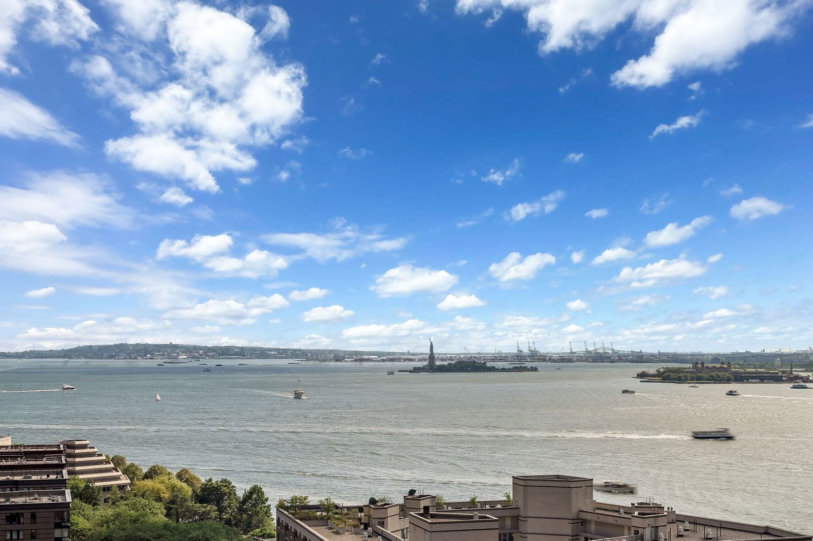 Real estate property located at 225 RECTOR #21G, NewYork, Battery Park City, New York City, NY