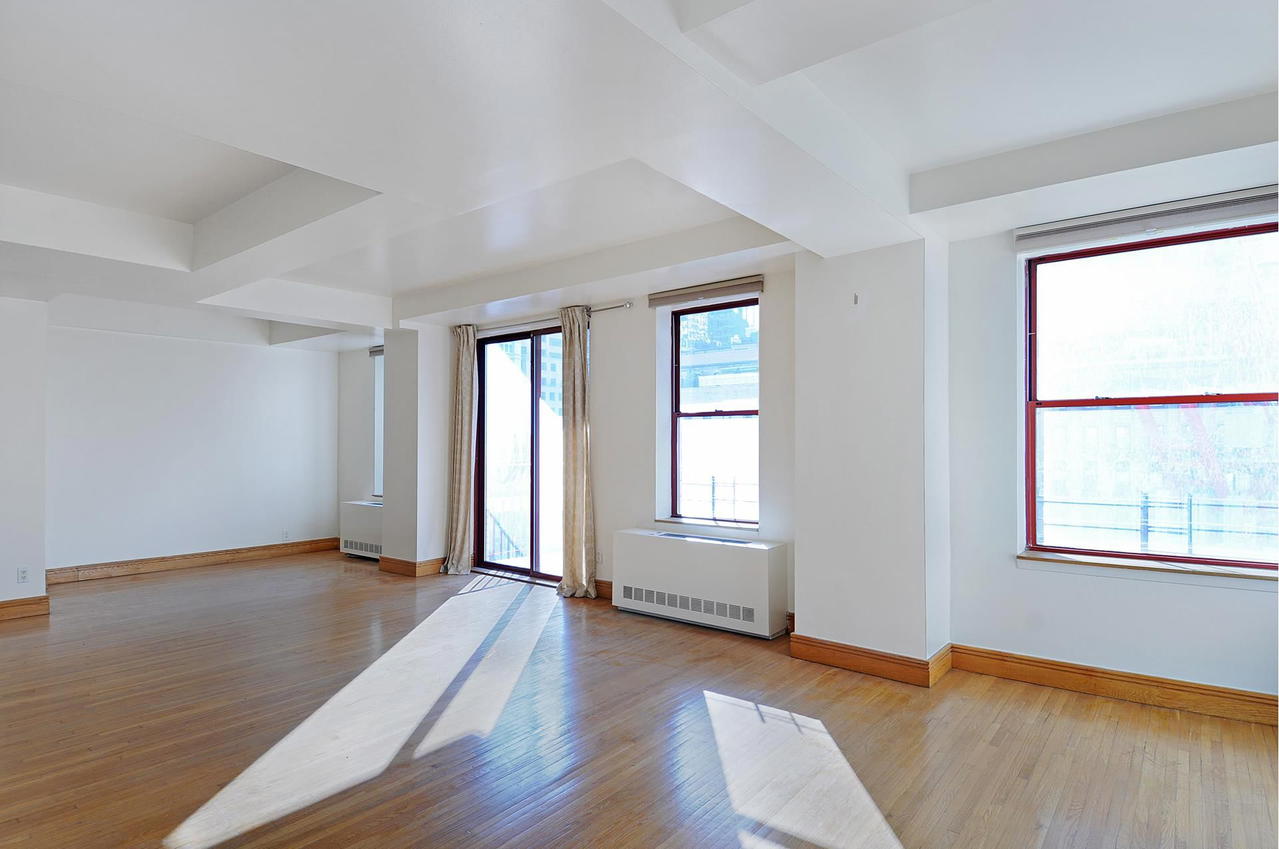 Real estate property located at 40 61ST #14A, New York, Lenox Hill, New York City, NY, US