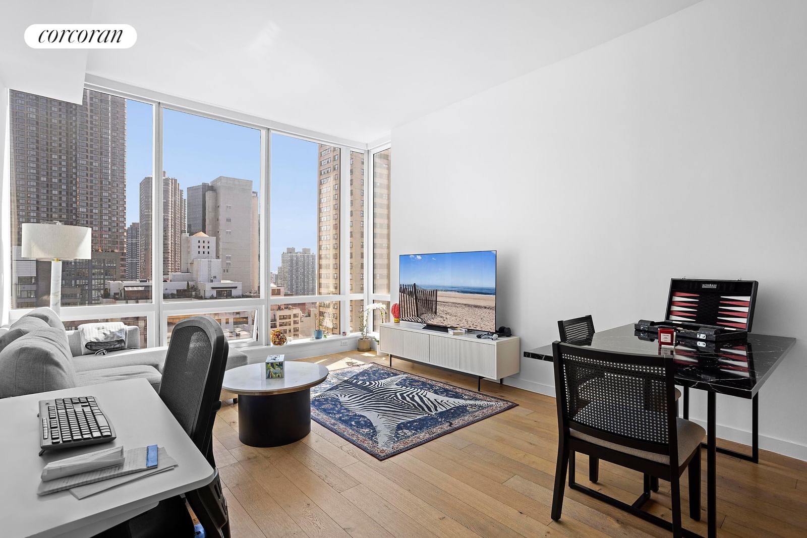 Real estate property located at 325 LEXINGTON #19E, New York, Murray Hill, New York City, NY, US