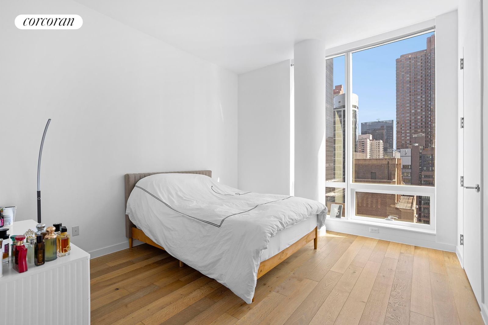Real estate property located at 325 LEXINGTON #19E, New York, Murray Hill, New York City, NY, US