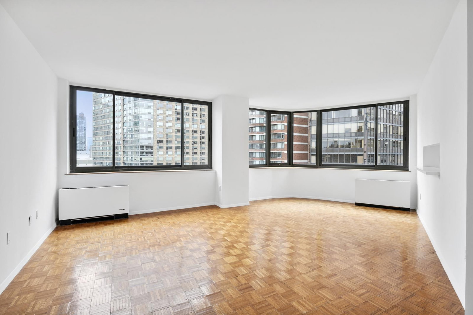 Real estate property located at 2000 BROADWAY #11F, New York, Lincoln Square, New York City, NY, US