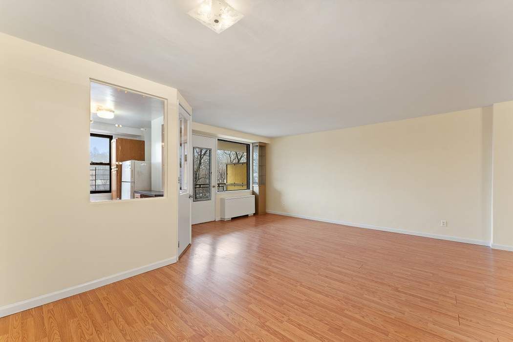 Real estate property located at 4901 Henry Hudson #7D, Bronx, Riverdale, New York City, NY, US