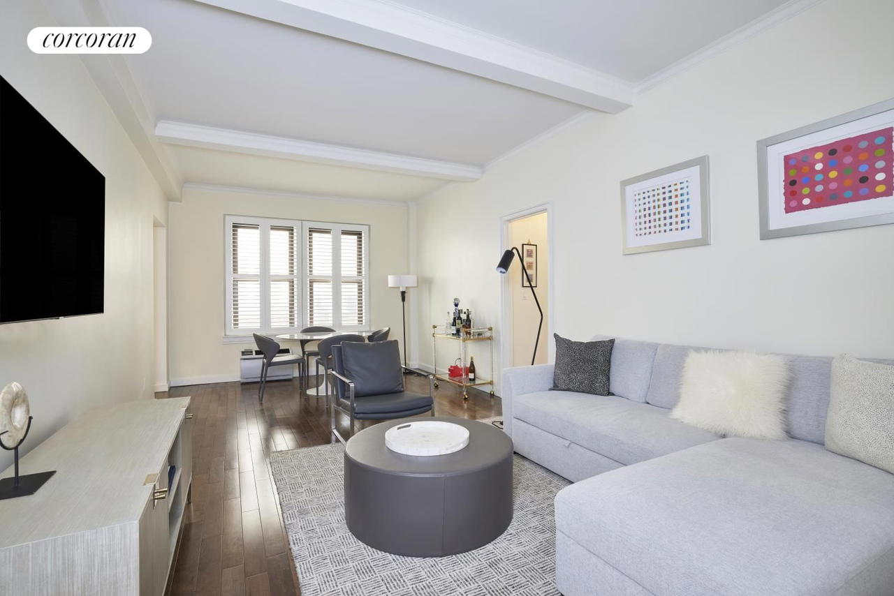 Real estate property located at 135 74TH #10C, New York, Lenox Hill, New York City, NY, US
