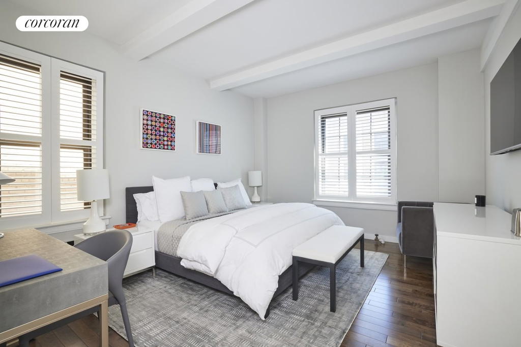 Real estate property located at 135 74TH #10C, New York, Lenox Hill, New York City, NY, US