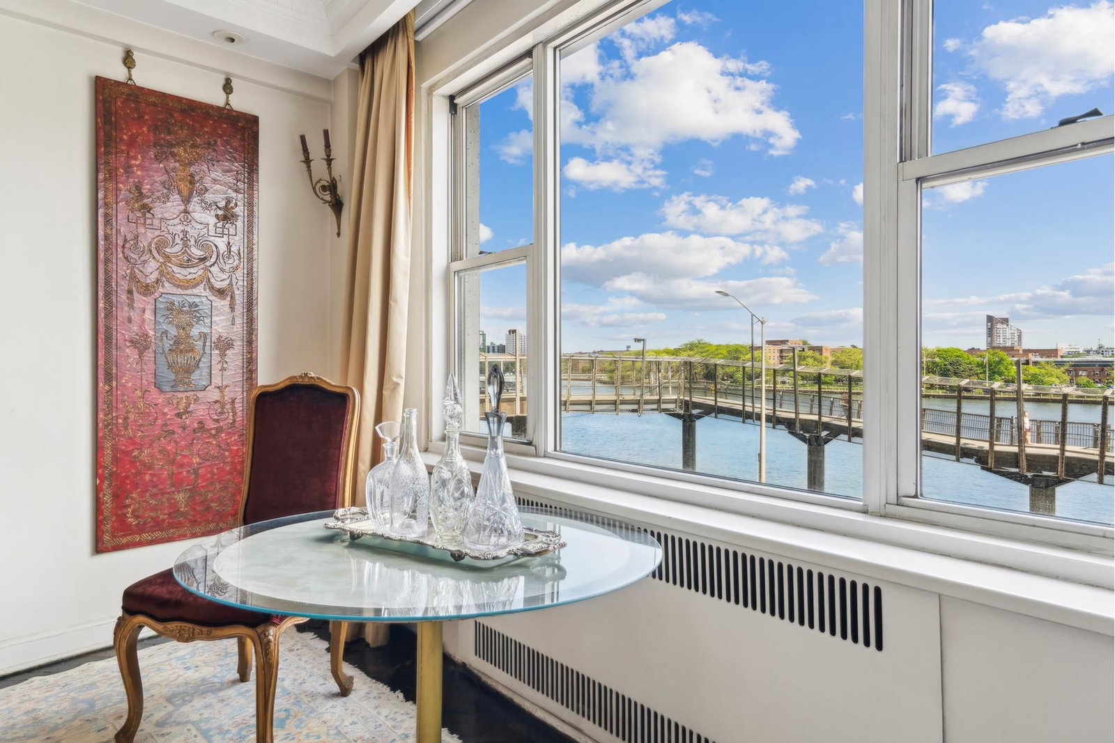 Real estate property located at 33 END #2B, New York, Yorkville, New York City, NY, US