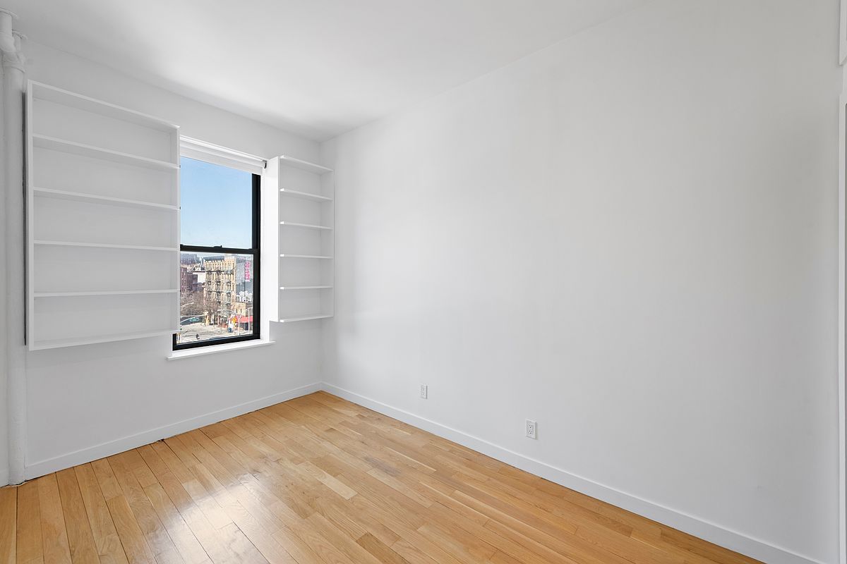 Real estate property located at 64 MACDOUGAL #15, New York, Soho, New York City, NY, US