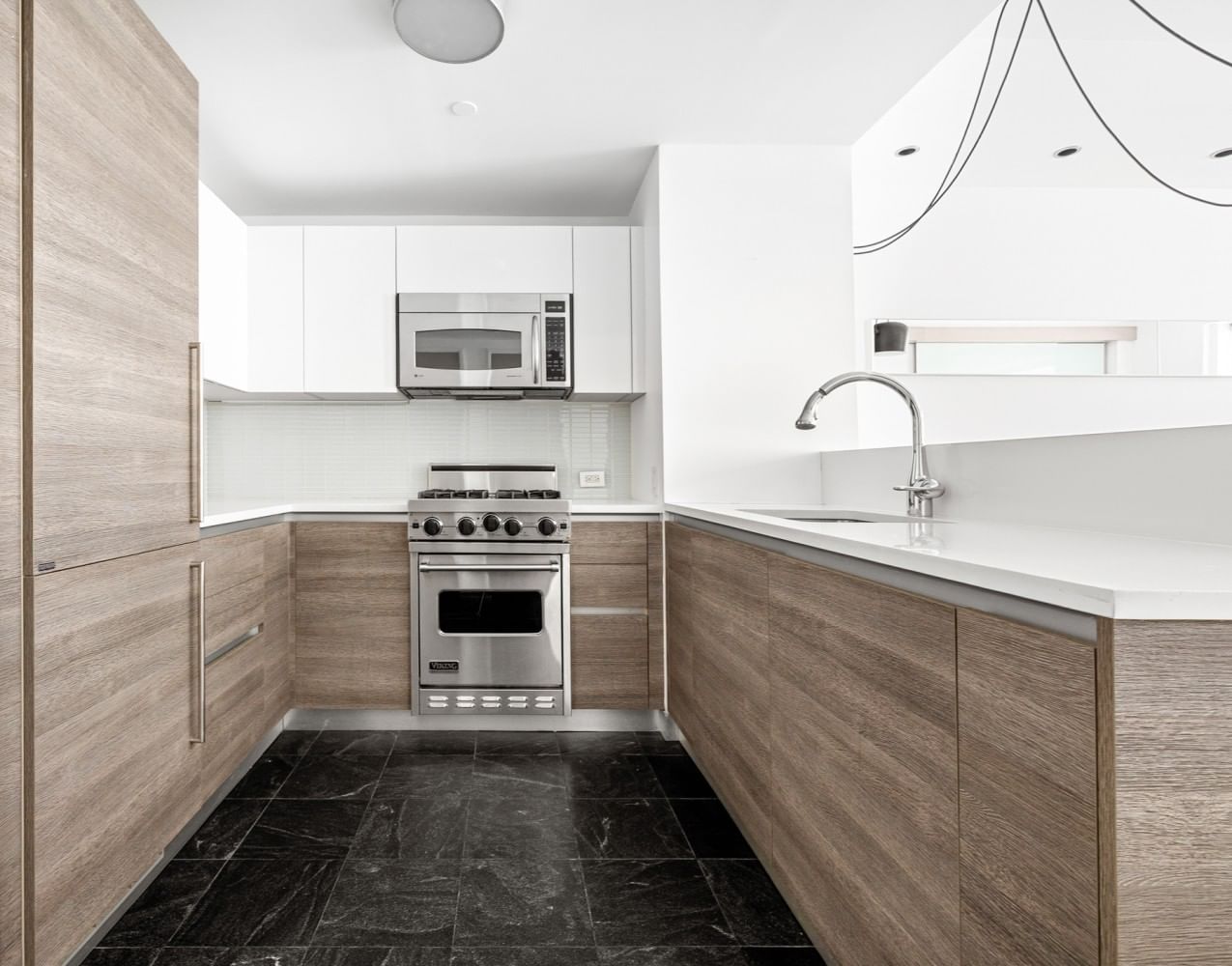 Real estate property located at 100 58TH #13E, New York, Central Park South, New York City, NY, US