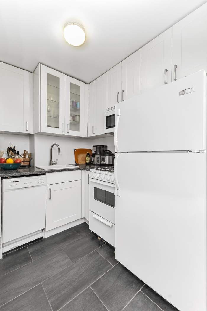 Real estate property located at 245 24th #14A, New York, Kips Bay, New York City, NY, US