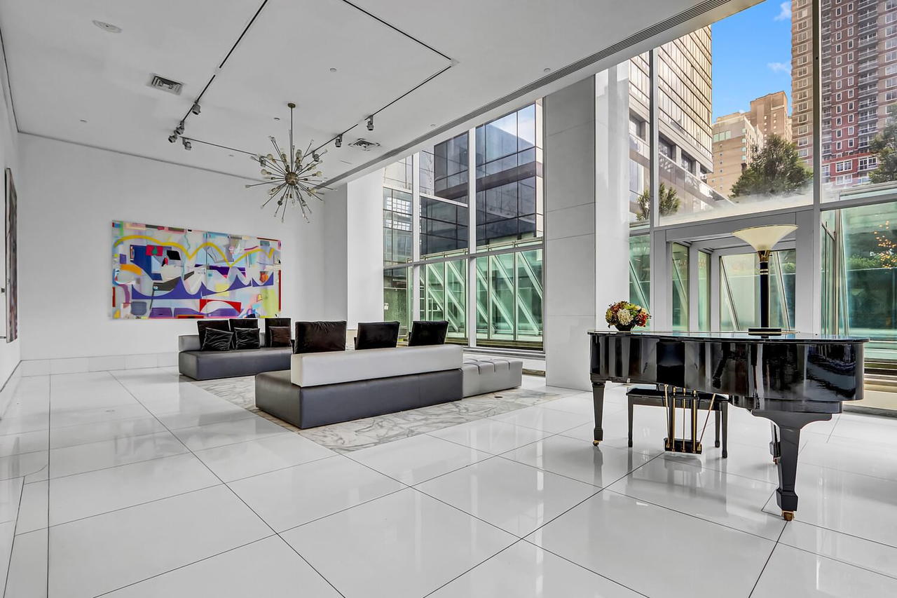 Real estate property located at 635 42ND #7A, New York, Hell's Kitchen, New York City, NY, US