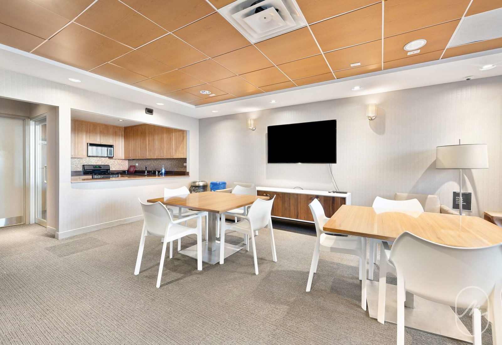 Real estate property located at 330 38th #23Q, New York, Murray Hill, New York City, NY, US