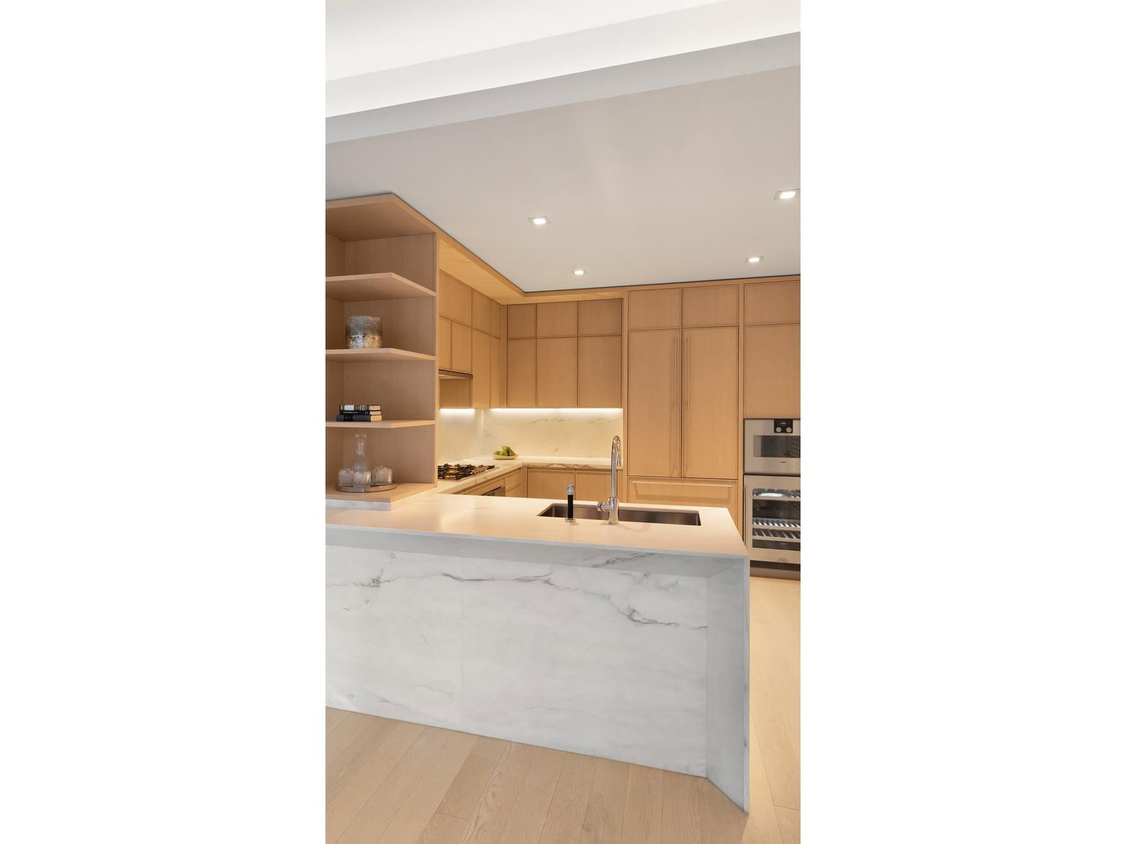 Real estate property located at 138 50TH #17D, New York, Turtle Bay, New York City, NY, US