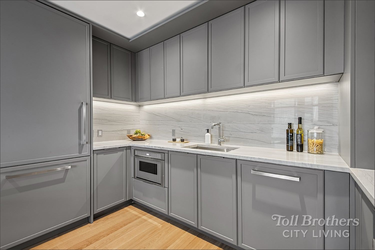Real estate property located at 218 103rd #11E, New York, Manhattan Valley, New York City, NY, US