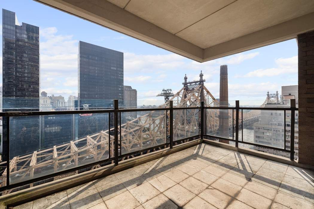 Real estate property located at 425 58th #20E, New York, Sutton Place, New York City, NY, US
