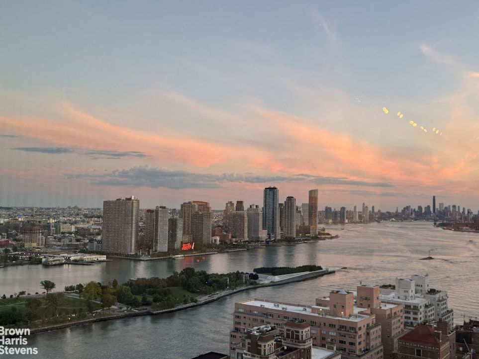 Real estate property located at 425 58TH #34G, New York, Sutton Place, New York City, NY, US