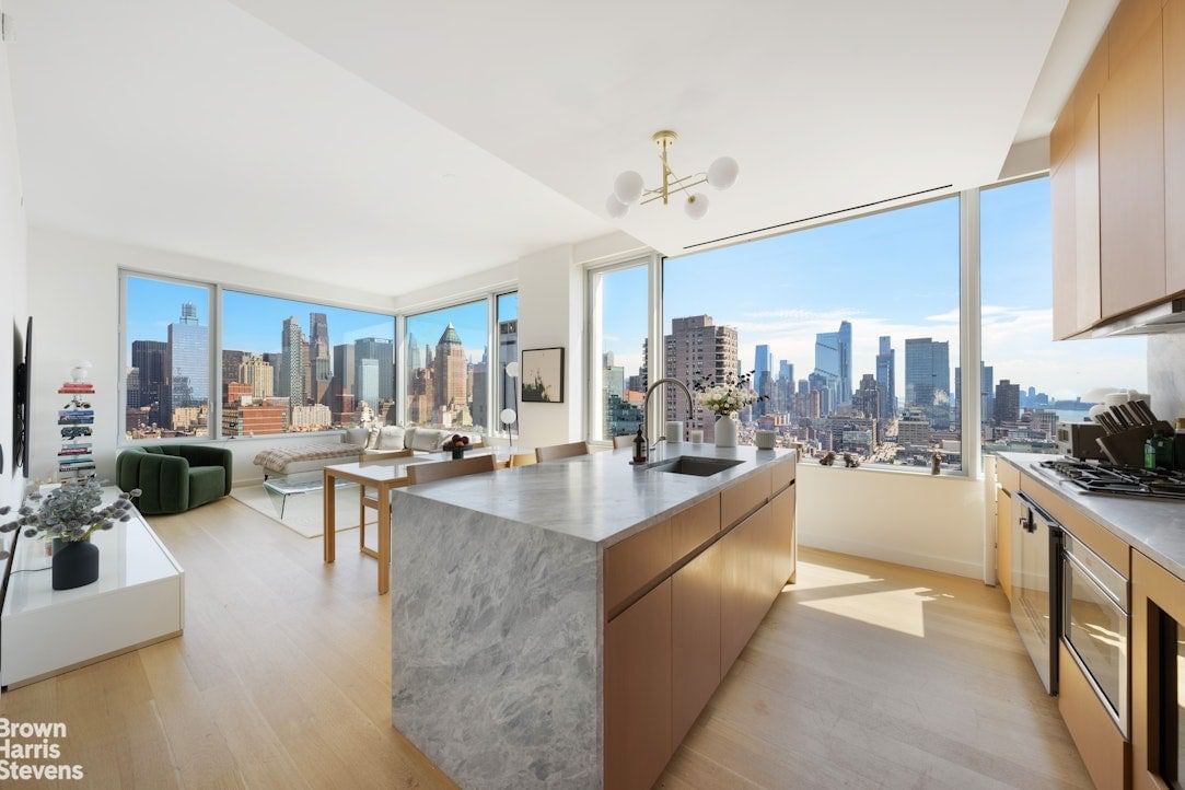 Real estate property located at 611 56TH #25A, New York, Hell's Kitchen, New York City, NY, US