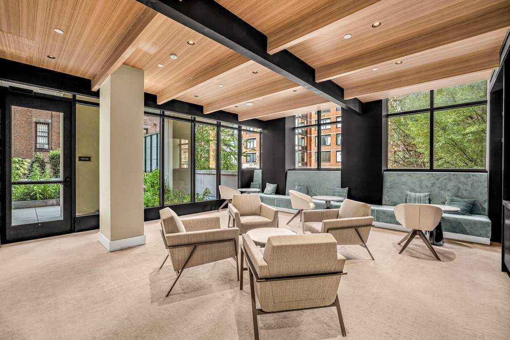 Real estate property located at 212 95th #17B, New York, Upper West Side, New York City, NY, US
