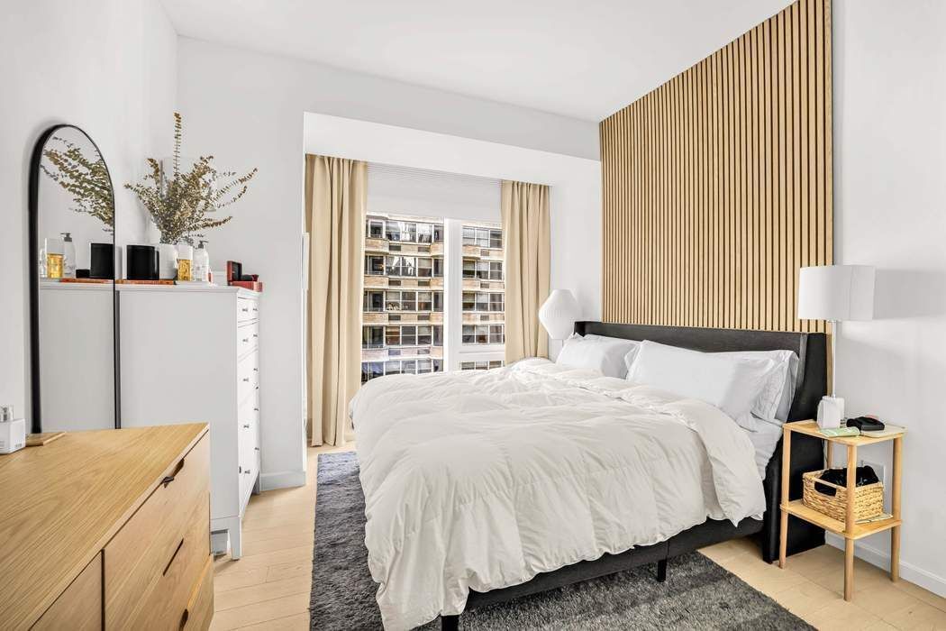Real estate property located at 138 50th #17B, New York, Midtown East, New York City, NY, US
