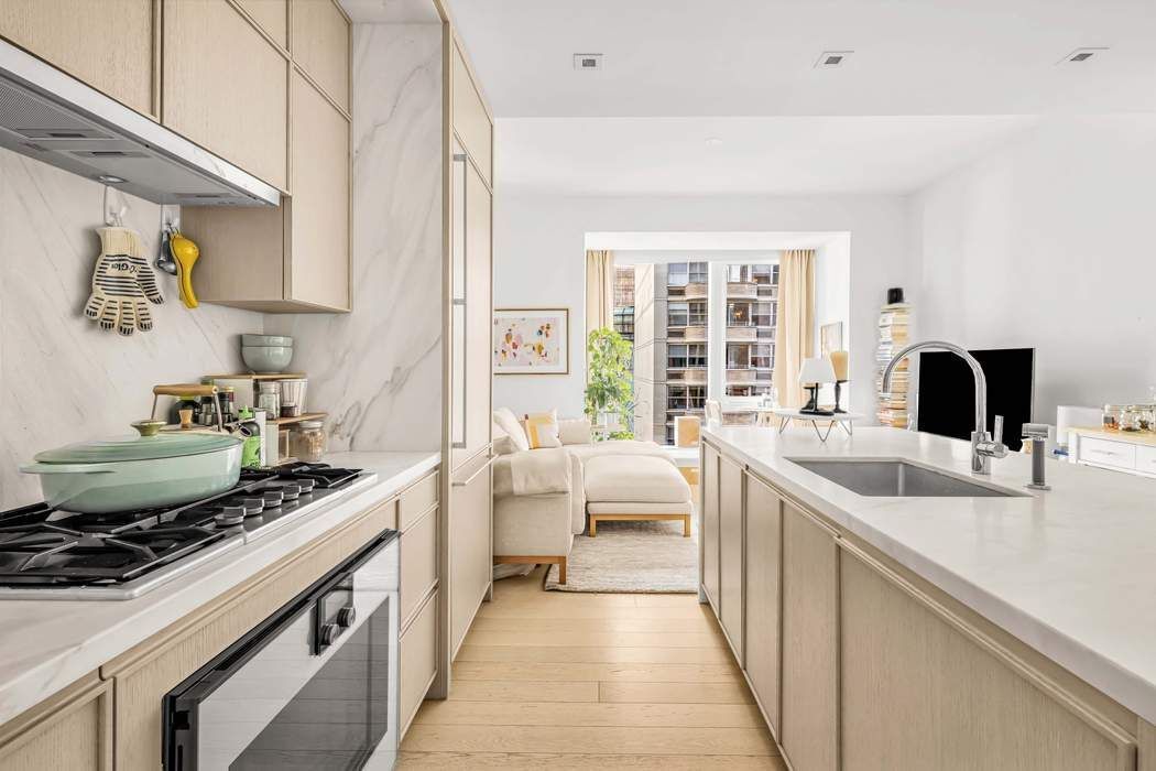 Real estate property located at 138 50th #17B, New York, Midtown East, New York City, NY, US