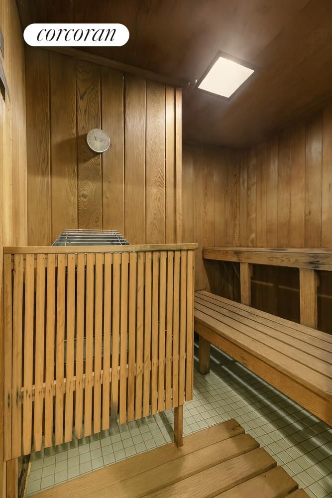 Real estate property located at 250 40TH #17F, New York, Murray Hill, New York City, NY, US