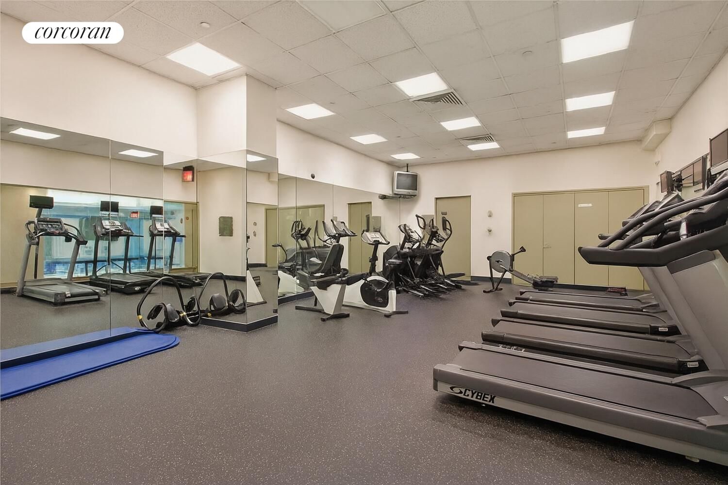 Real estate property located at 250 40TH #17F, New York, Murray Hill, New York City, NY, US