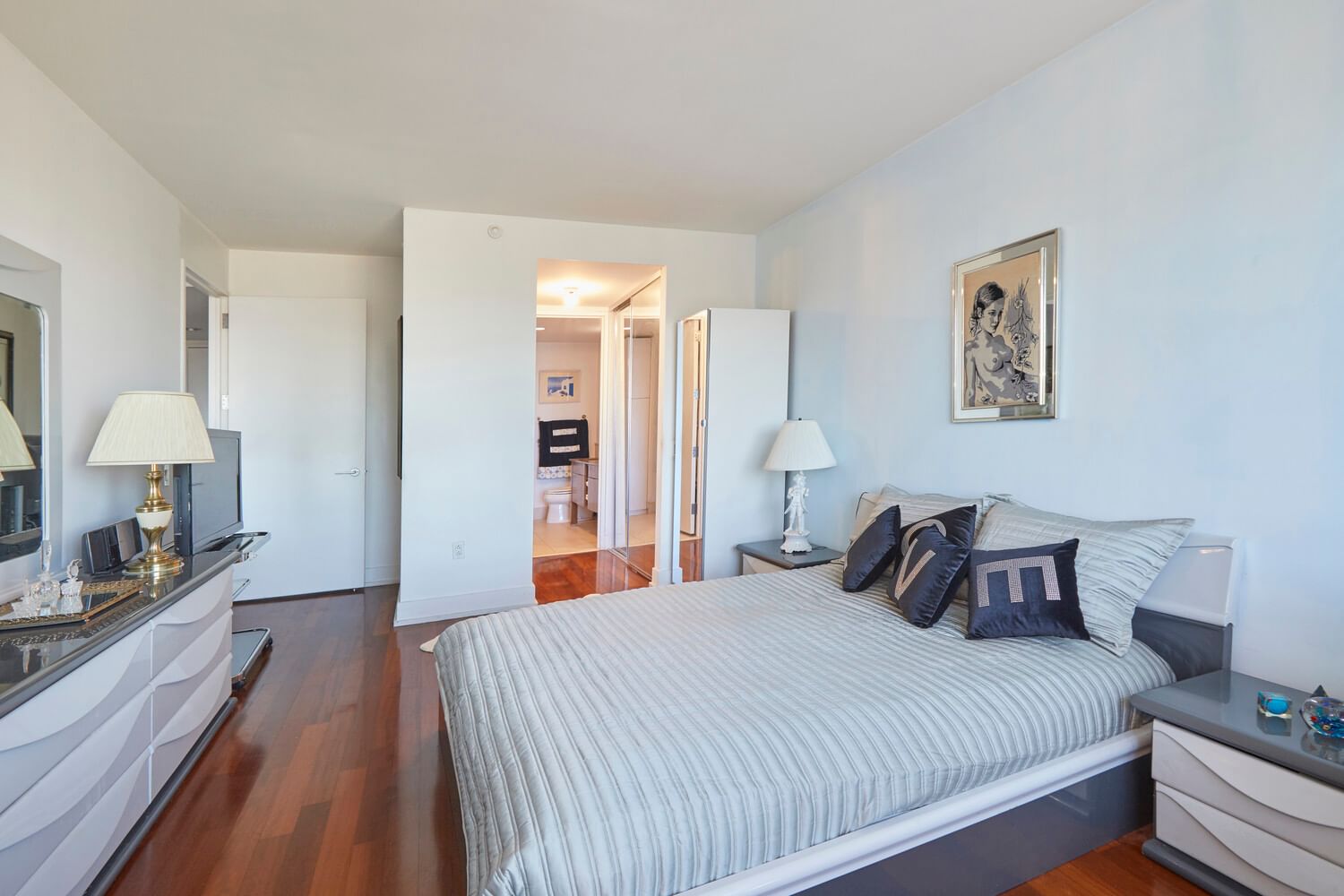 Real estate property located at 350 42ND #48C, New York, Hell's Kitchen, New York City, NY, US