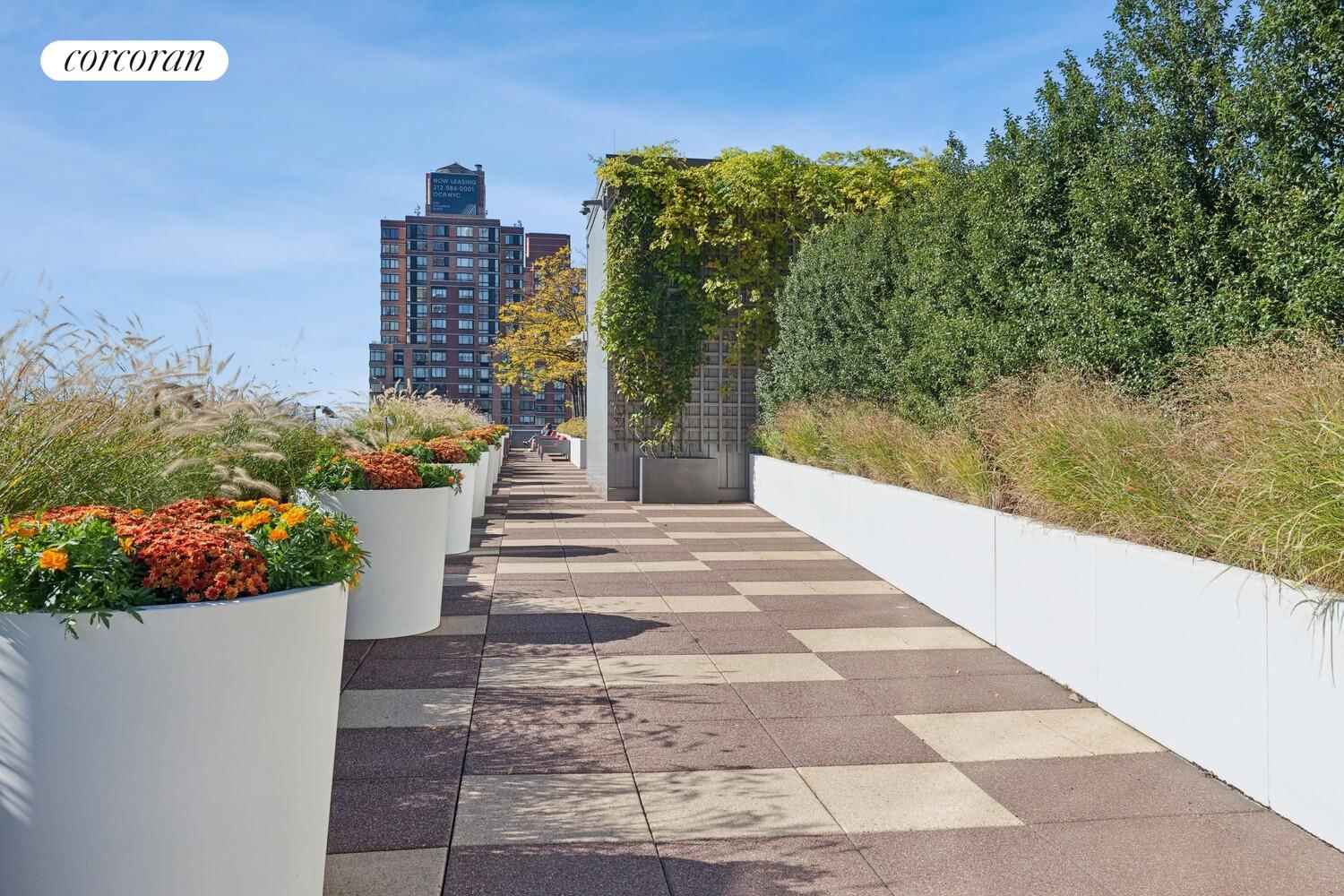Real estate property located at 25 COLUMBUS #57B, New York, Lincoln Square, New York City, NY, US