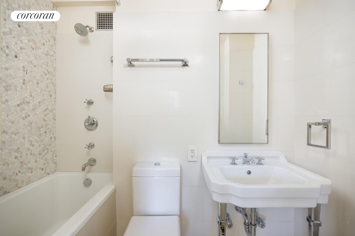 Real estate property located at 870 5TH #10/11B, New York, Lenox Hill, New York City, NY, US